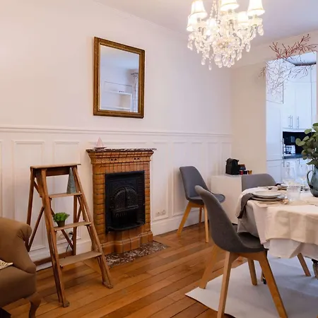 شقة Luxury Parisian Flat Golden Triangle