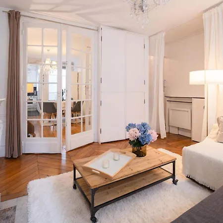 Luxury Parisian Flat Golden Triangle Apartment Paris